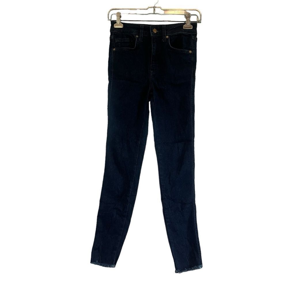We the free free people dark wash skinny jeans with frayed ends